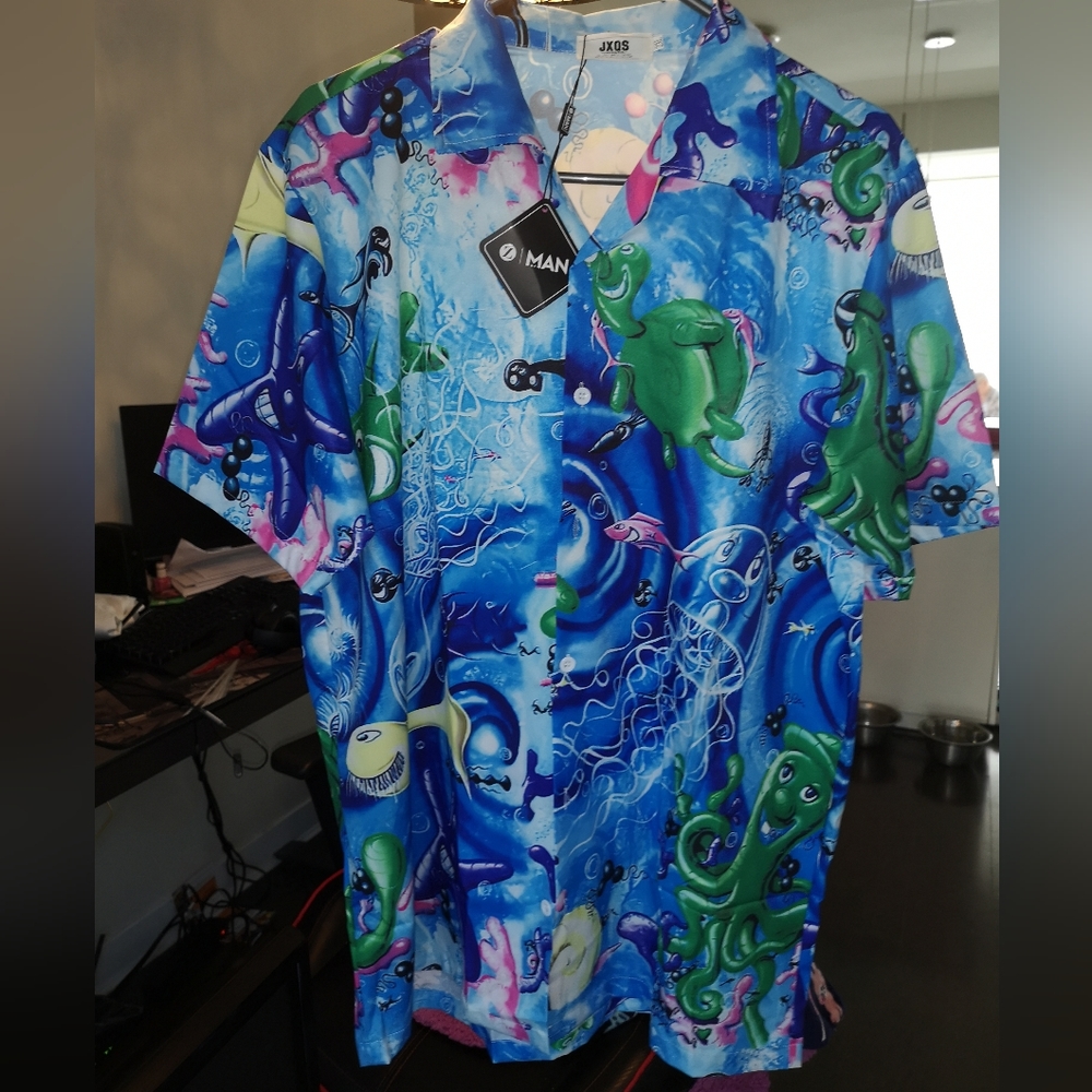 Men's Hawaiian shirt